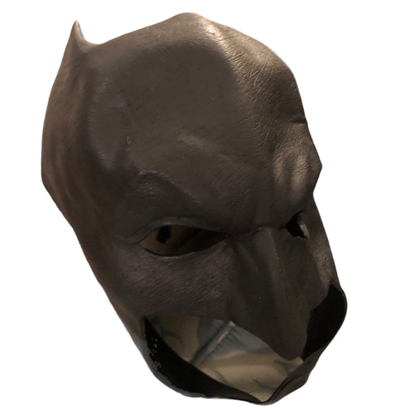 Men's Authentic DC Comics Batman 3/4 Mask Batman Costume - Picture 1 of 3
